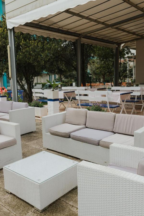 Hotel Villafranca Lignano Sabbiadoro Esterno foto